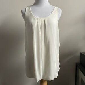 Women’s express sleeveless blouse. Size medium